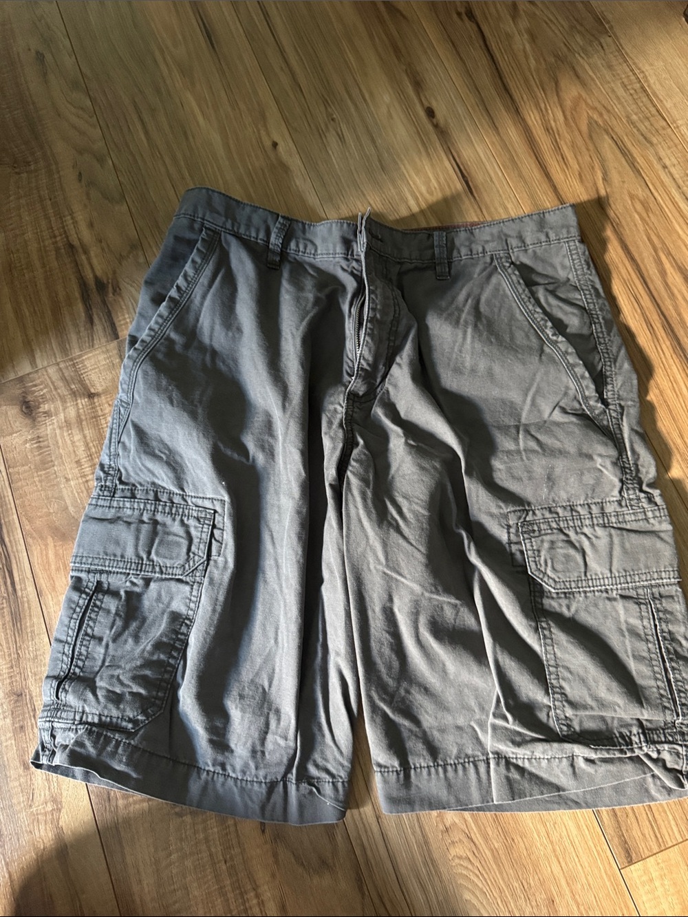 Eddie Bauer Men's Cargo Shorts - Gray